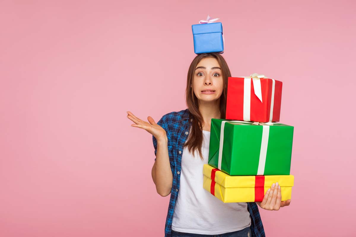 Frau schnell genervt Geschenke
